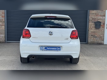 Used Volkswagen Polo 2016 for sale - 79081146: Photo