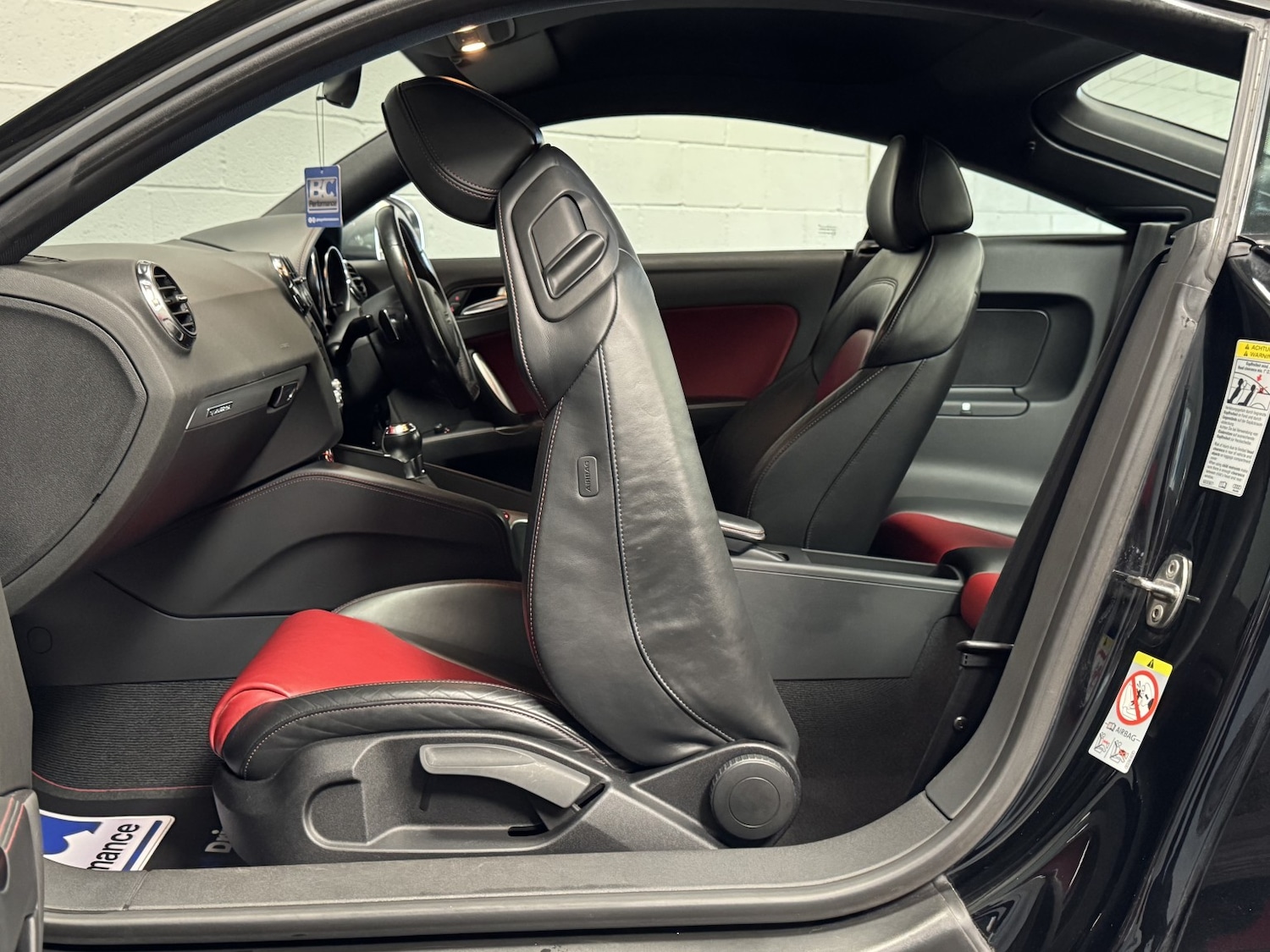 Used Audi TT 2009 for sale - 77921379: Photo 31