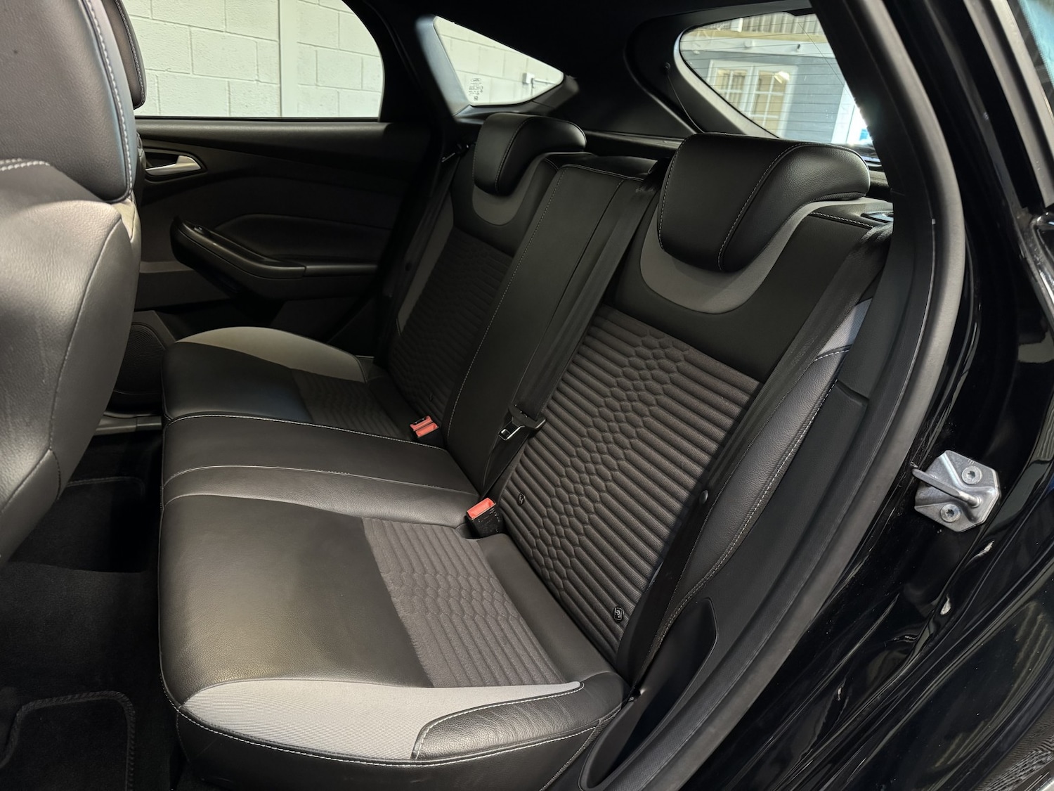 Used Ford Focus 2016 for sale - 76777042: Photo 12