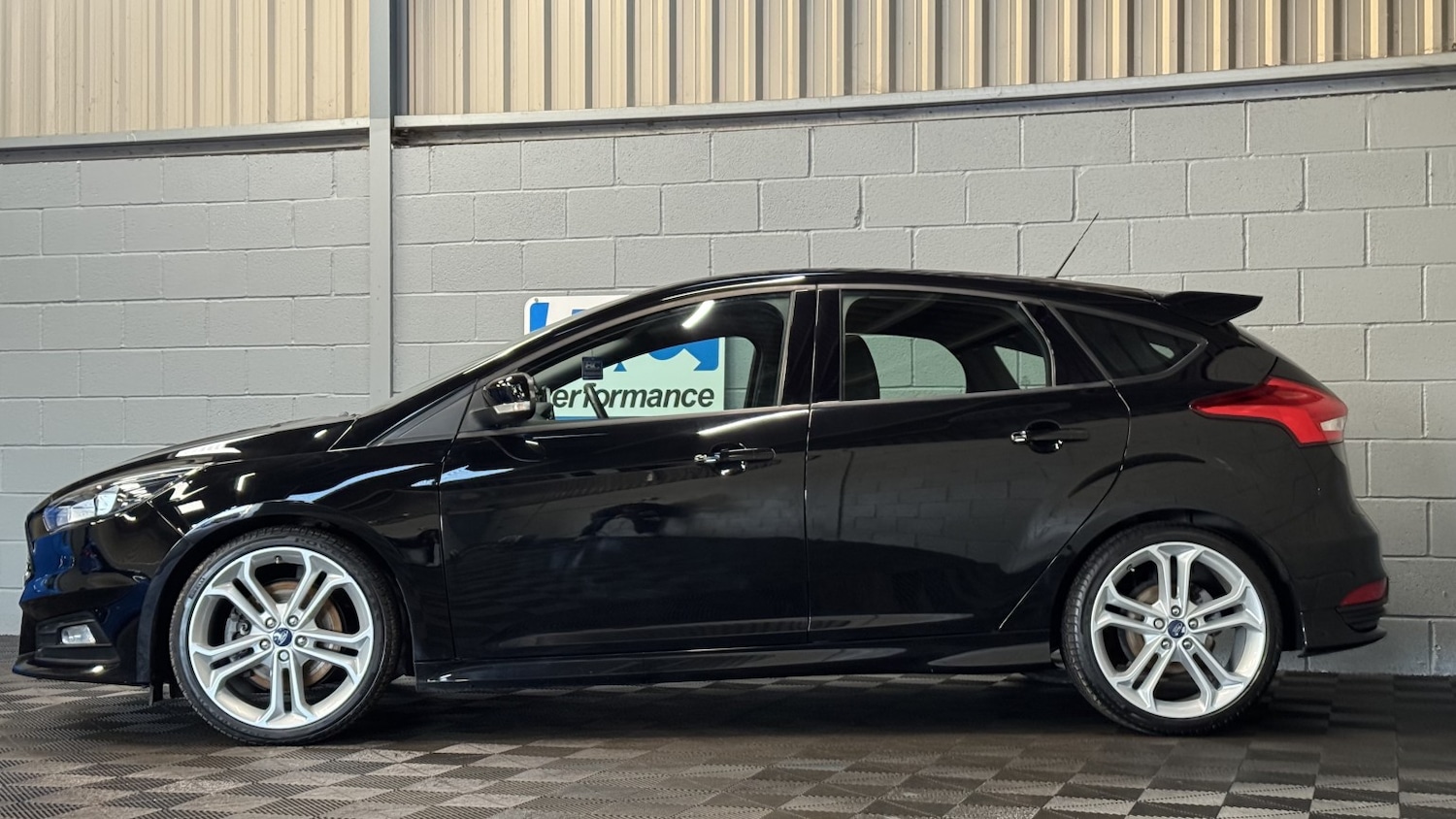 Used Ford Focus 2016 for sale - 76777042: Photo 20