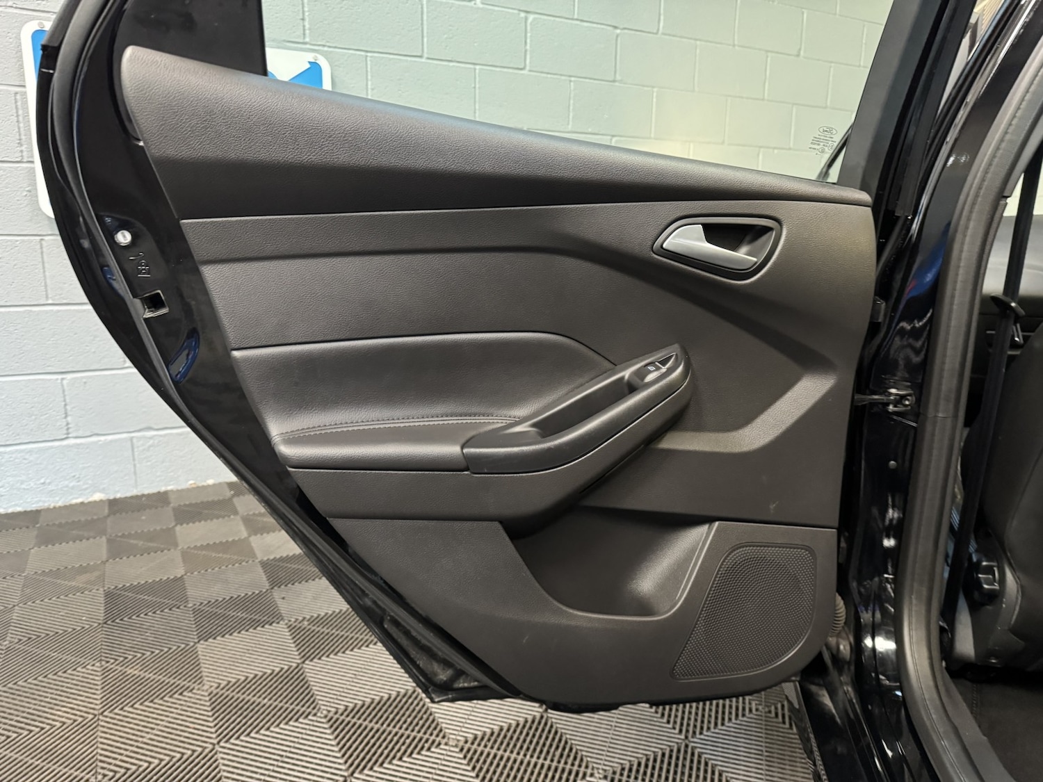 Used Ford Focus 2016 for sale - 76777042: Photo 42