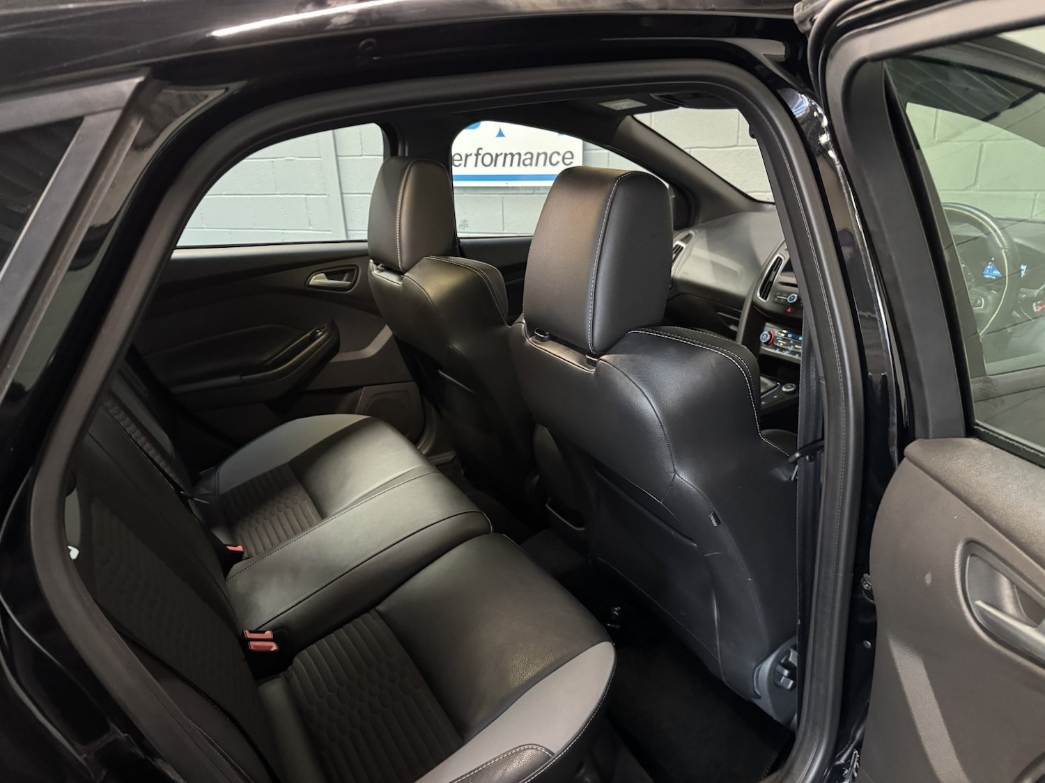 Used Ford Focus 2016 for sale - 76777042: Photo 49