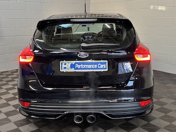 Used Ford Focus 2016 for sale - 76777042: Photo