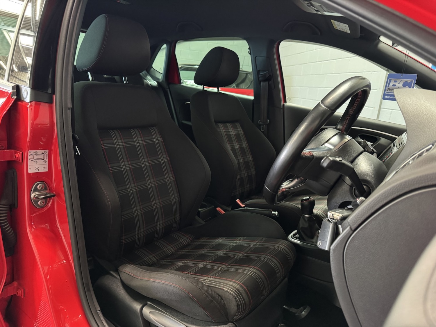 Used Volkswagen Polo 2016 for sale - 77997285: Photo 10