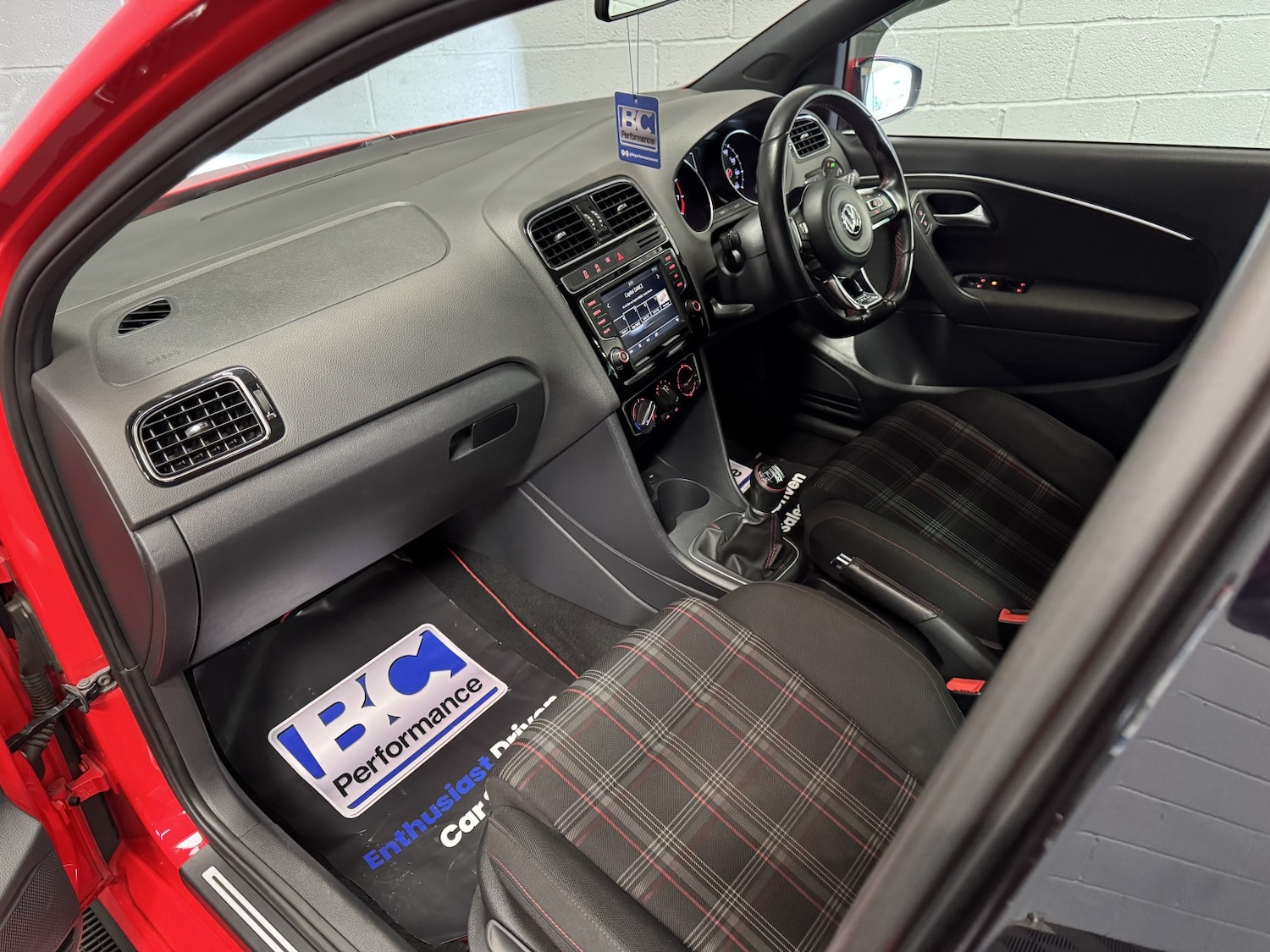 Used Volkswagen Polo 2016 for sale - 77997285: Photo 11