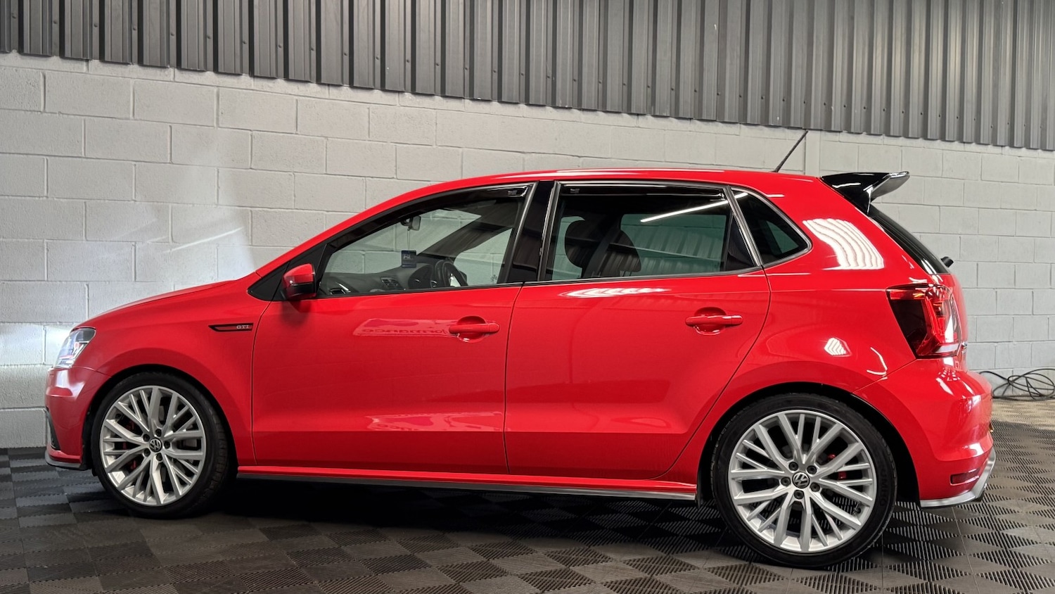 Used Volkswagen Polo 2016 for sale - 77997285: Photo 25