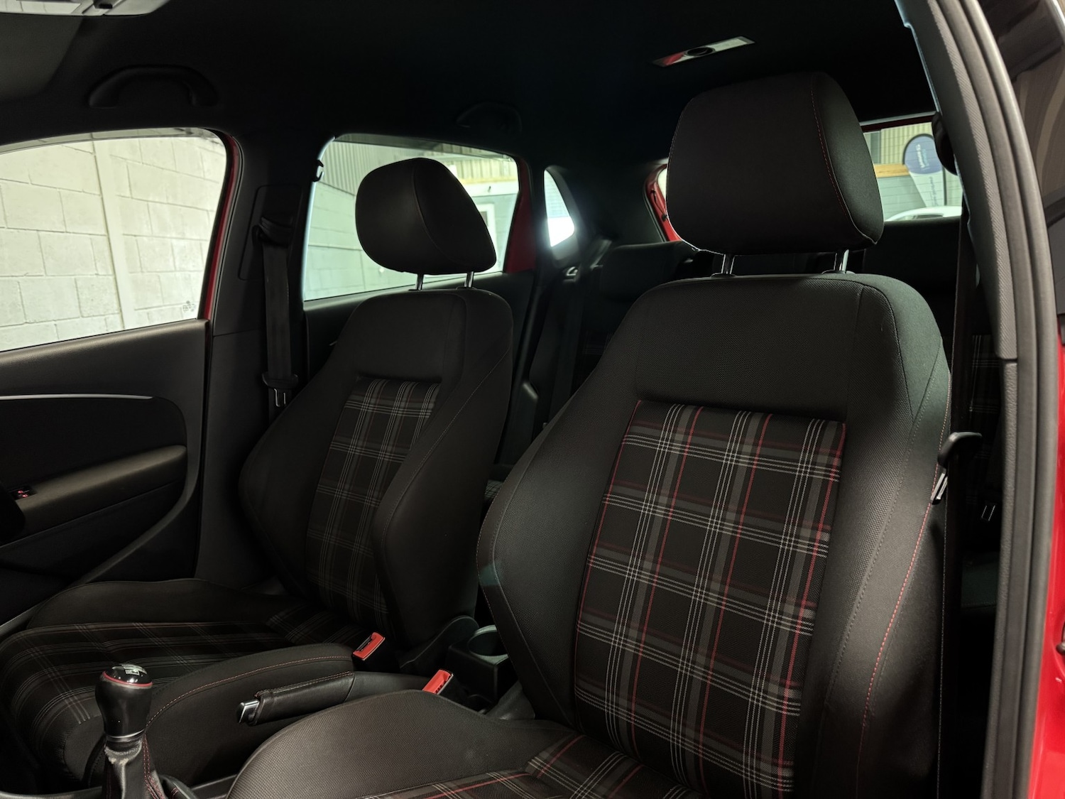 Used Volkswagen Polo 2016 for sale - 77997285: Photo 44