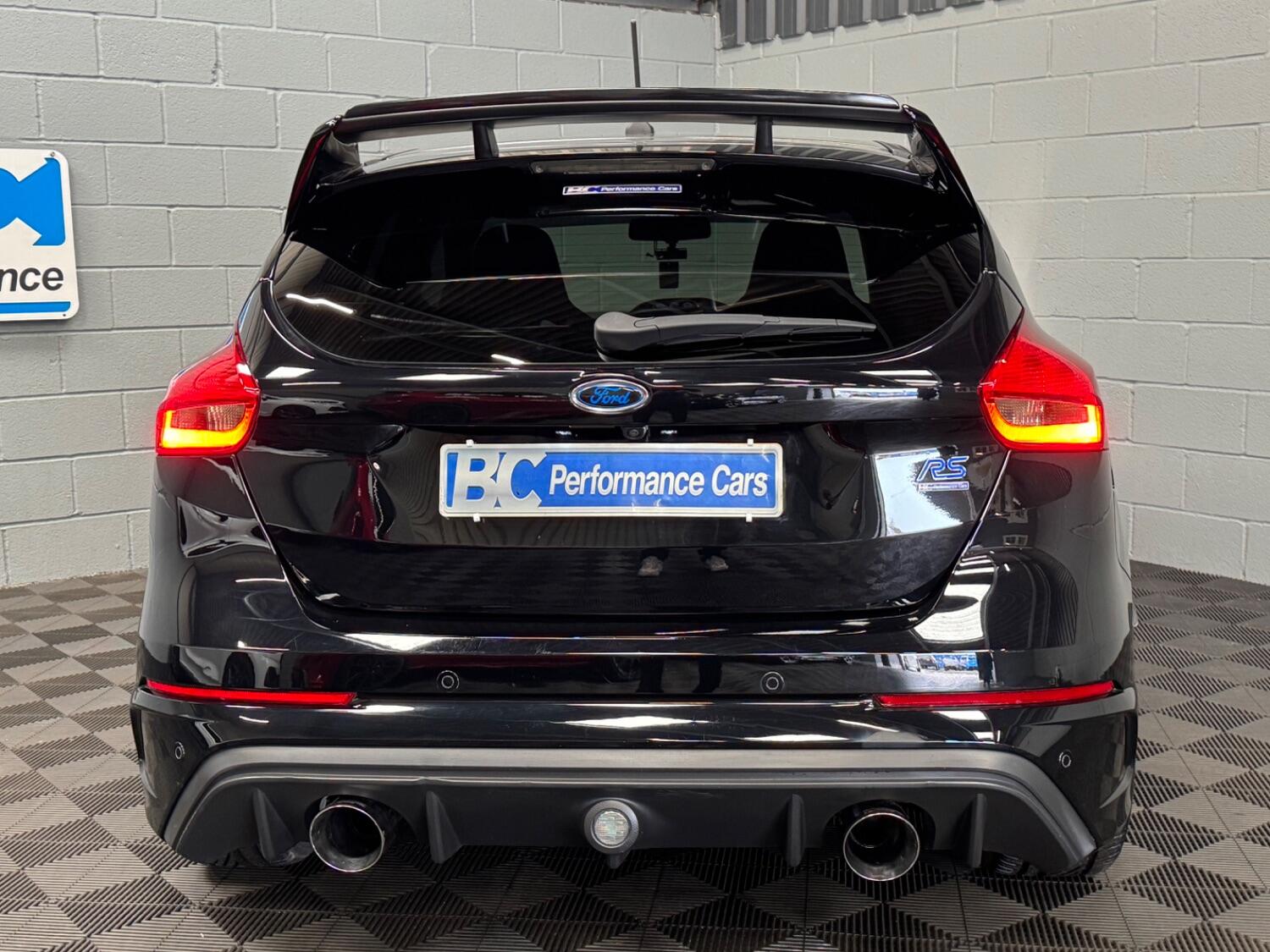 Used Ford Focus 2017 for sale - 76762131: Photo 4