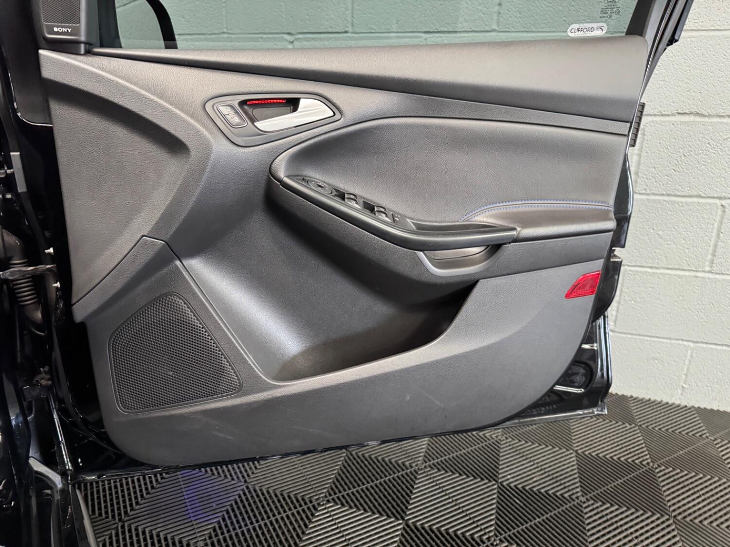 Used Ford Focus 2017 for sale - 76762131: Photo 47