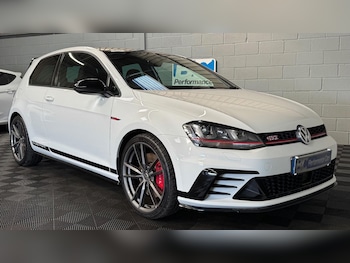 Used Volkswagen Golf 2017 for sale - 75820908: Photo