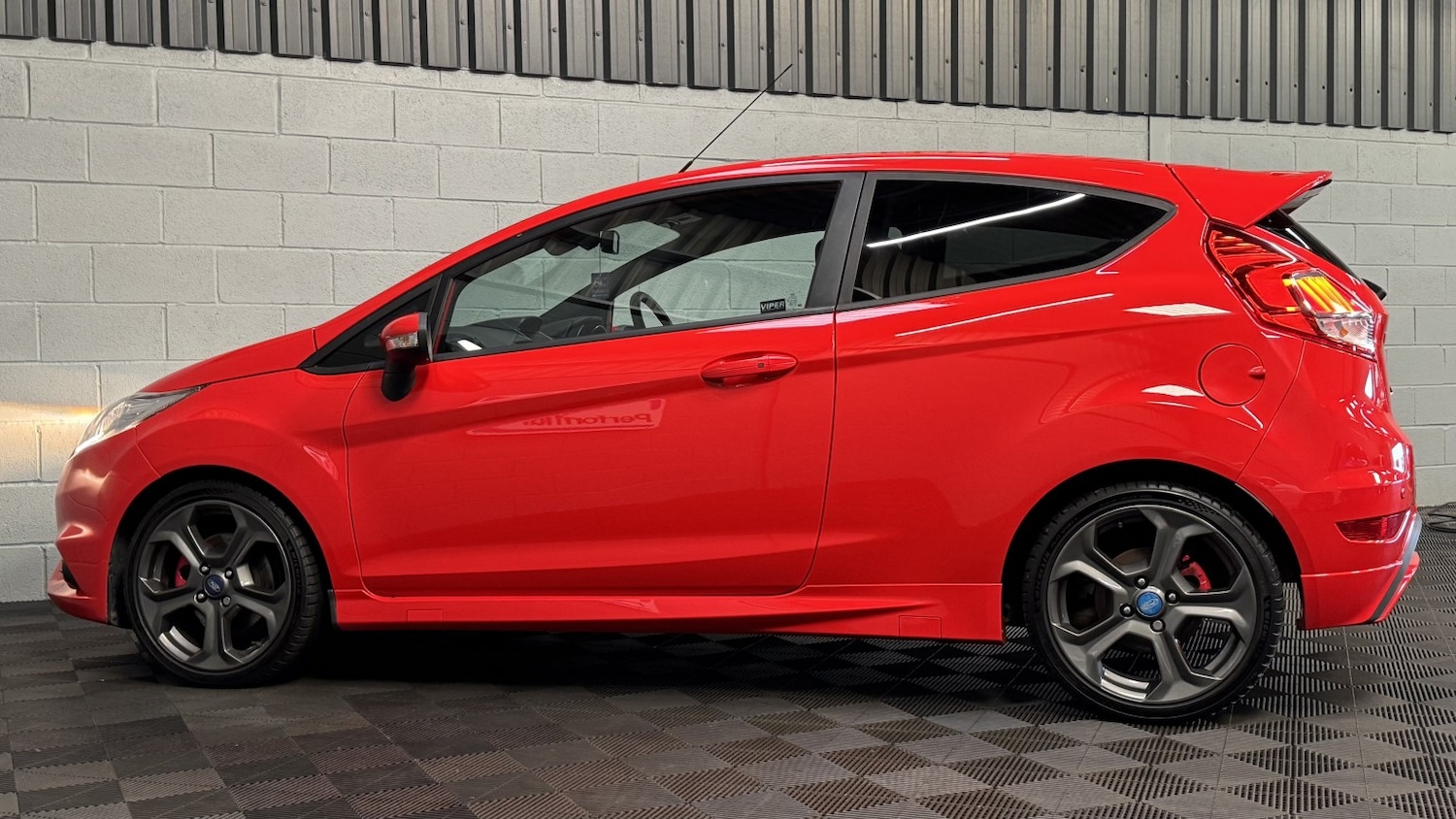 Used Ford Fiesta 2015 for sale - 76476961: Photo 32