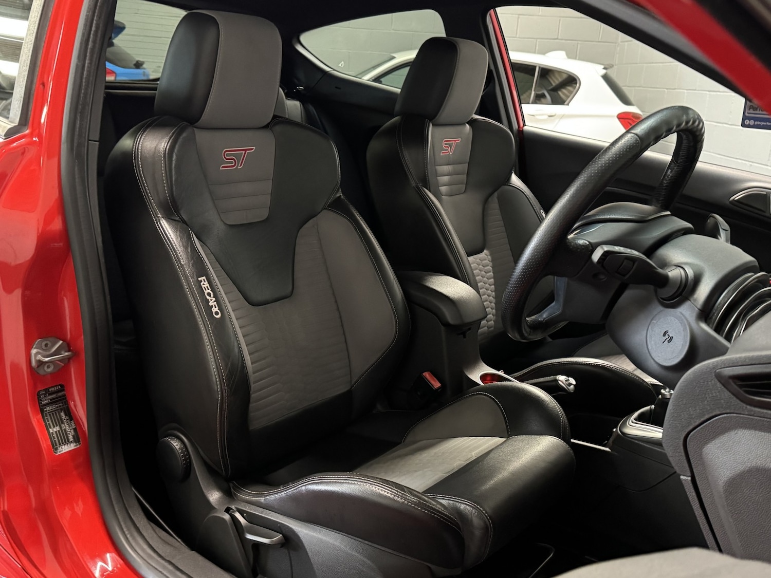 Used Ford Fiesta 2015 for sale - 76476961: Photo 43