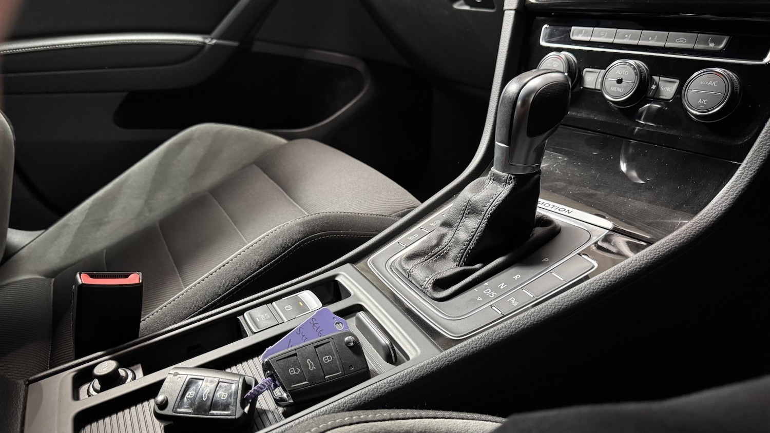 Used Volkswagen Golf 2016 for sale - 78168940: Photo 14