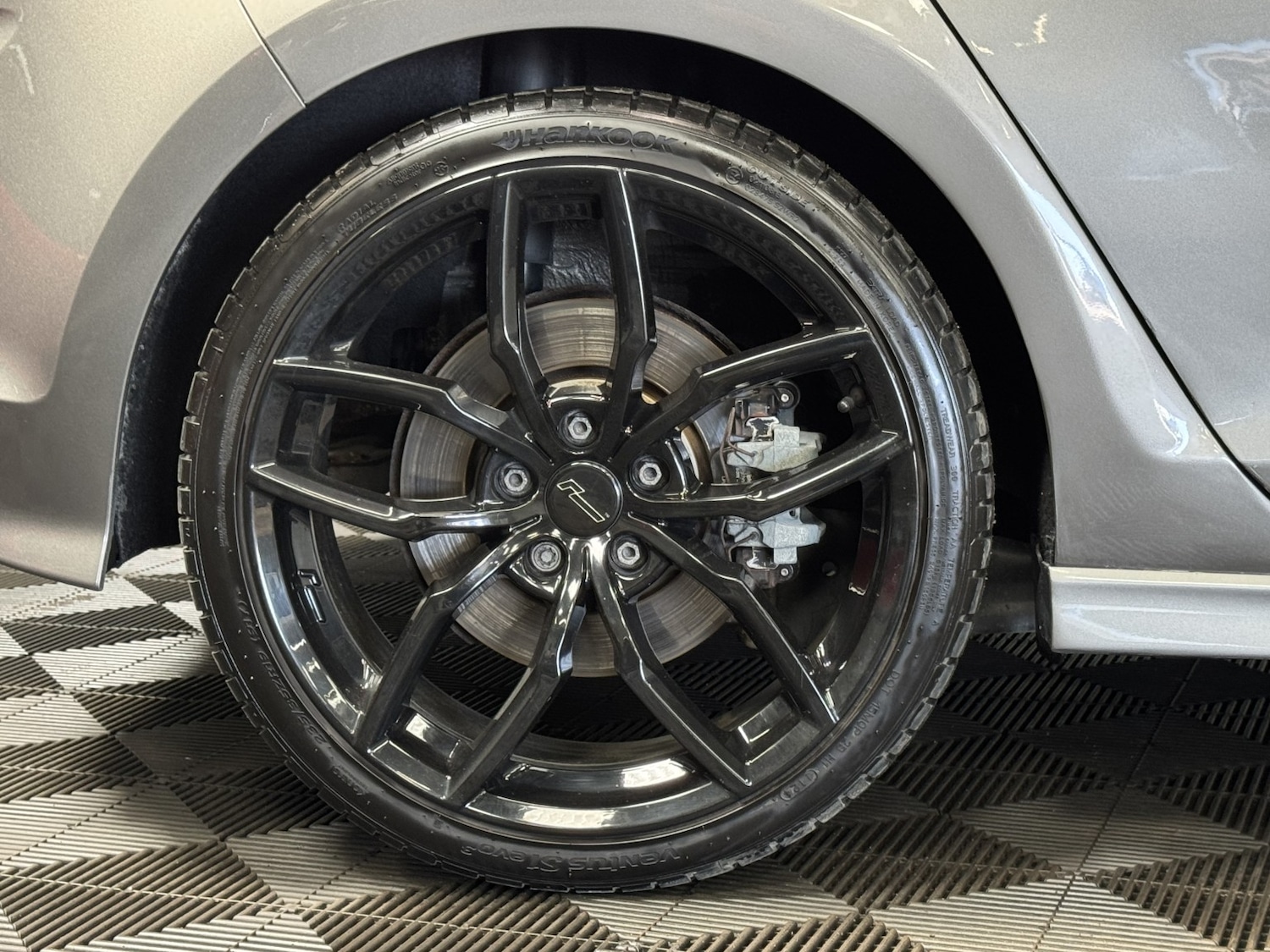 Used Volkswagen Golf 2016 for sale - 78168940: Photo 32