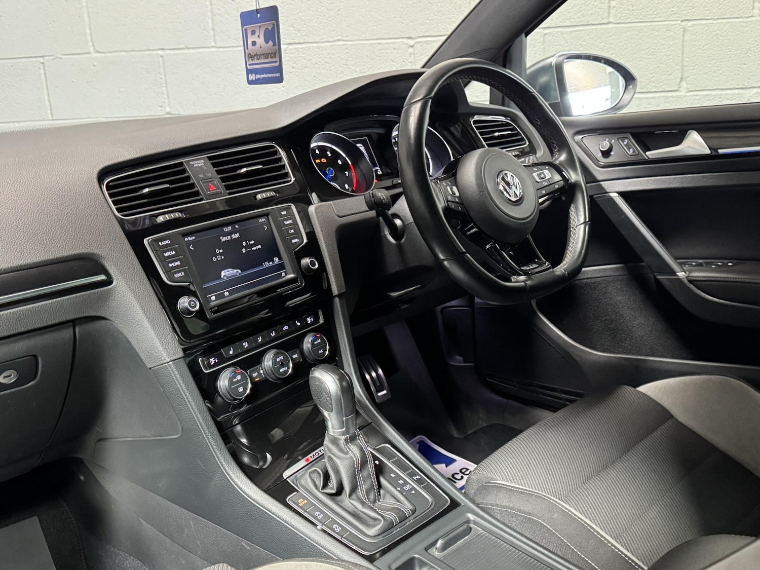 Used Volkswagen Golf 2016 for sale - 78168940: Photo 36