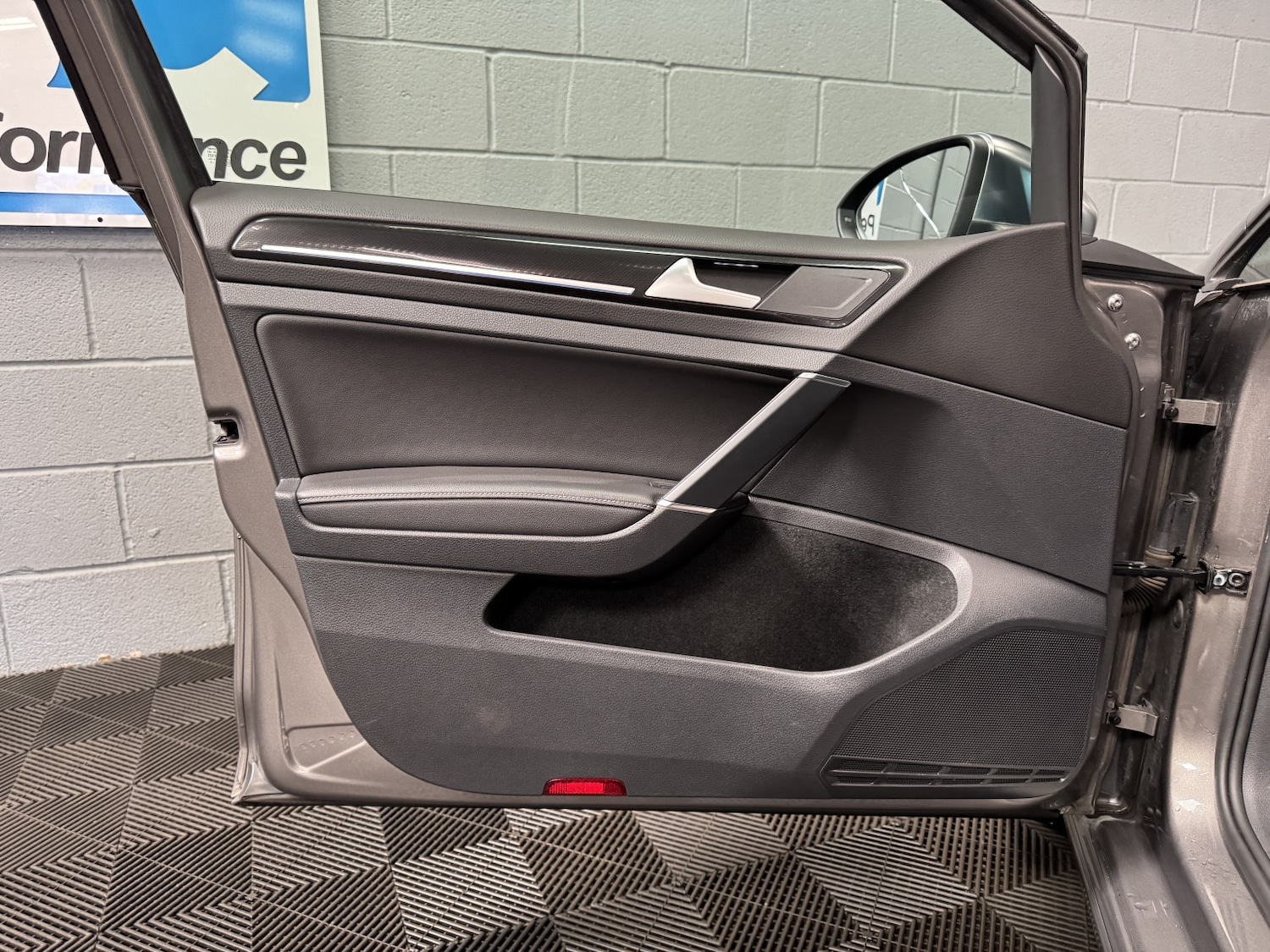 Used Volkswagen Golf 2016 for sale - 78168940: Photo 37