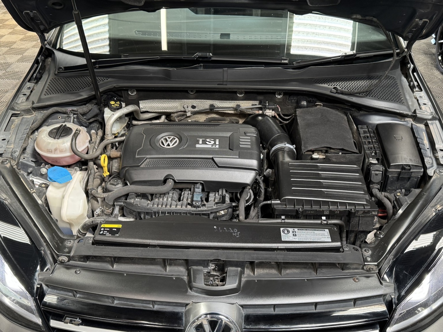 Used Volkswagen Golf 2016 for sale - 78168940: Photo 49