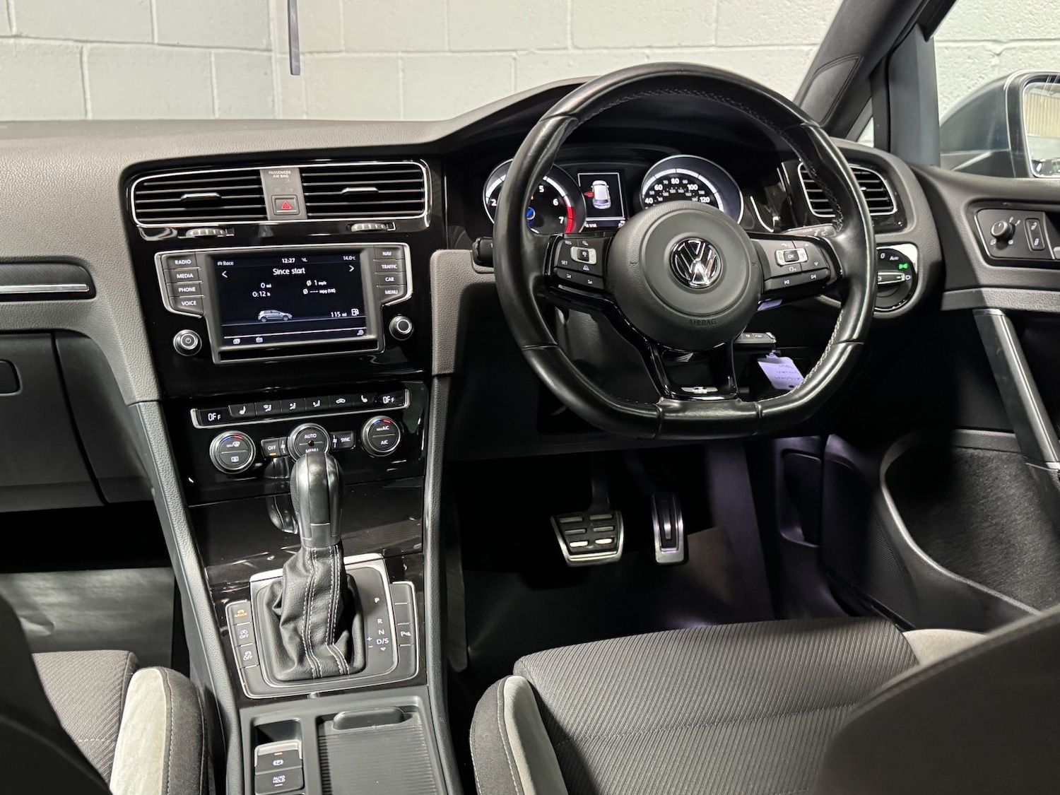 Used Volkswagen Golf 2016 for sale - 78168940: Photo 8