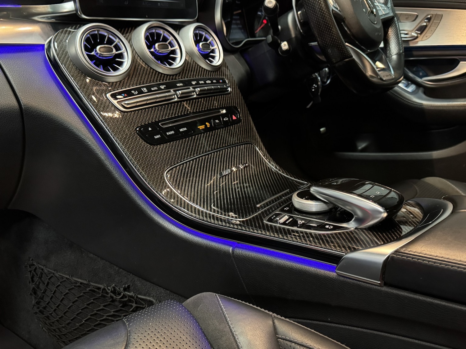 Used Mercedes-Benz C Class 2015 for sale - 77656329: Photo 11