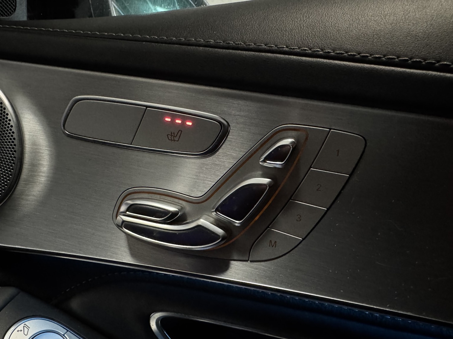 Used Mercedes-Benz C Class 2015 for sale - 77656329: Photo 14