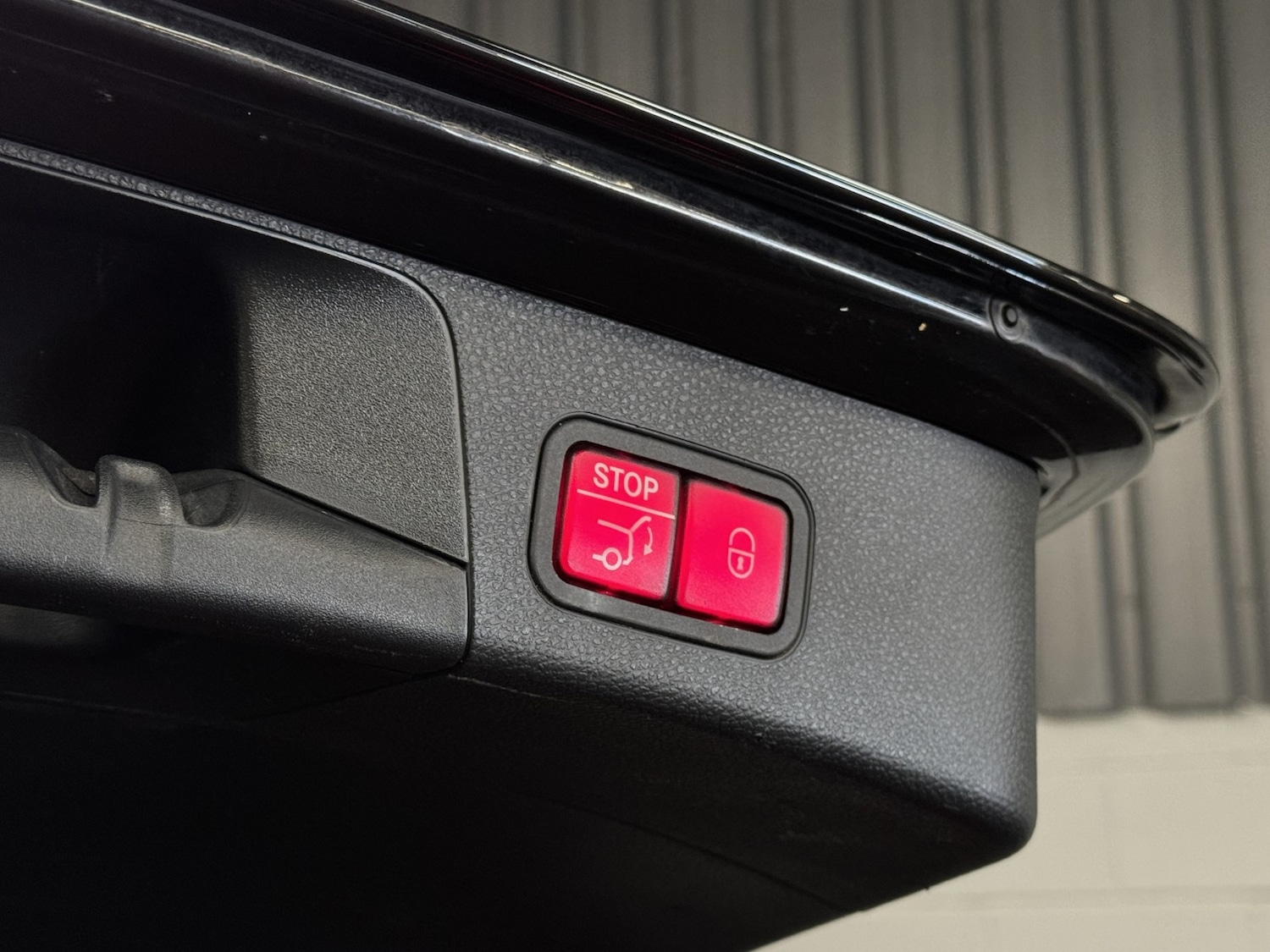 Used Mercedes-Benz C Class 2015 for sale - 77656329: Photo 41