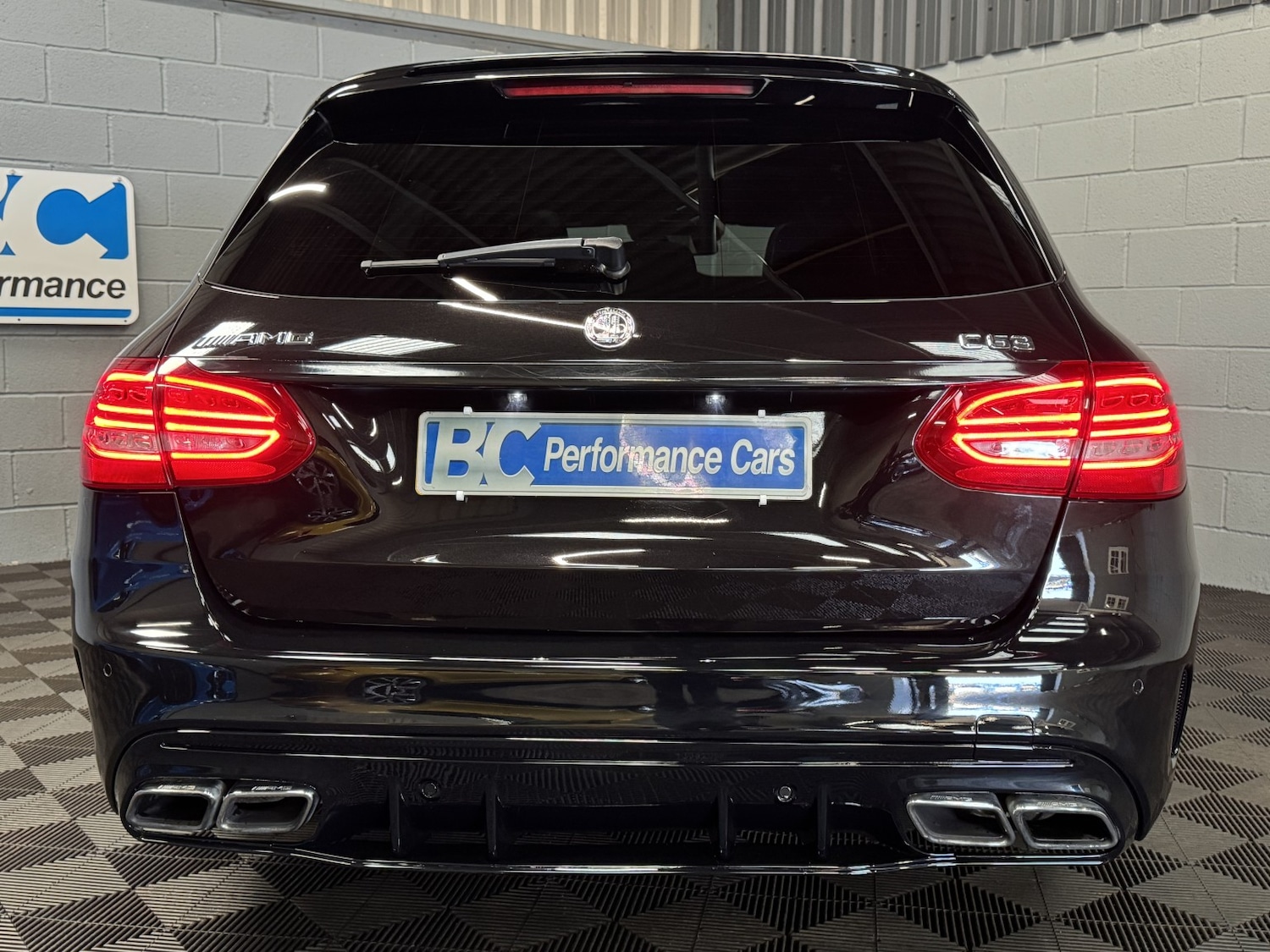 Used Mercedes-Benz C Class 2015 for sale - 77656329: Photo 5