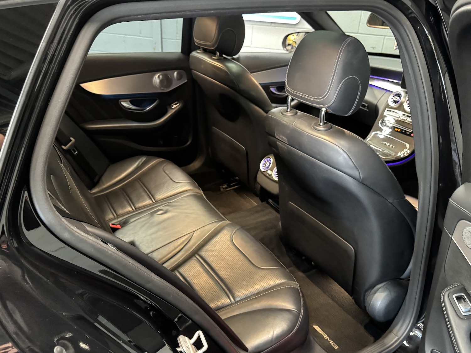 Used Mercedes-Benz C Class 2015 for sale - 77656329: Photo 52