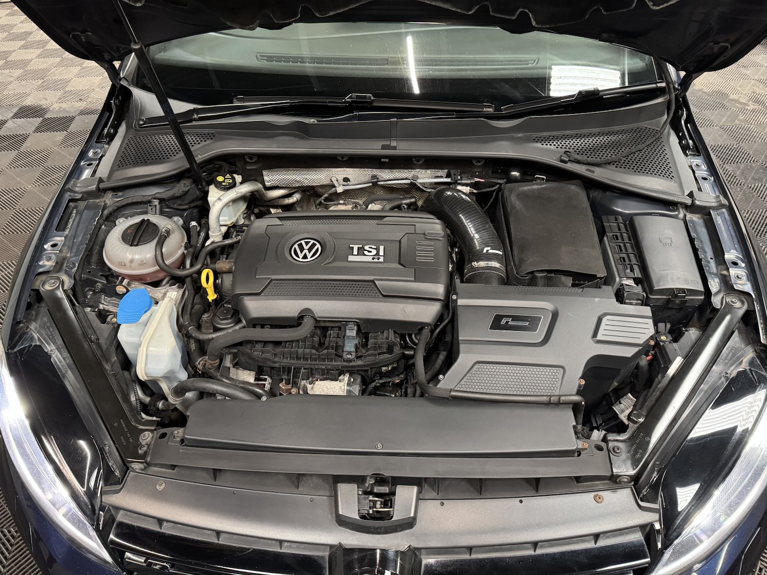 Used Volkswagen Golf 2016 for sale - 77201161: Photo 52