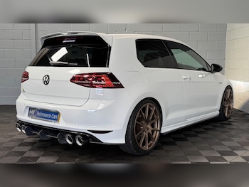 Used Volkswagen Golf 2016 for sale - 76070466: Photo