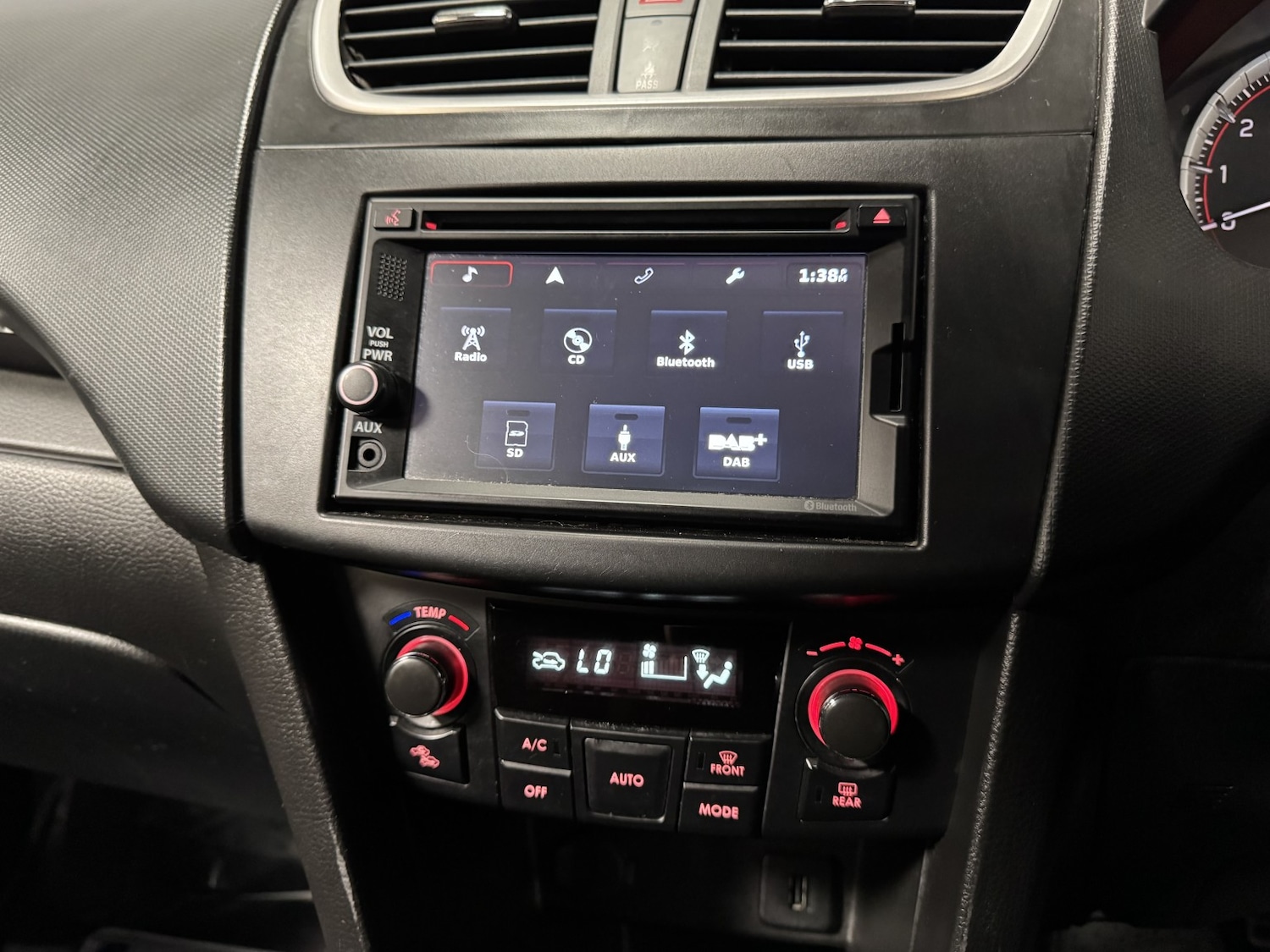 Used Suzuki Swift 2015 for sale - 77953977: Photo 13