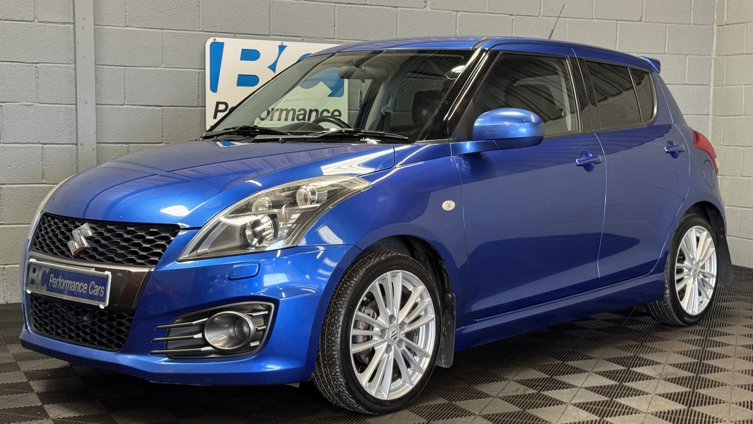 Used Suzuki Swift 2015 for sale - 77953977: Photo 17