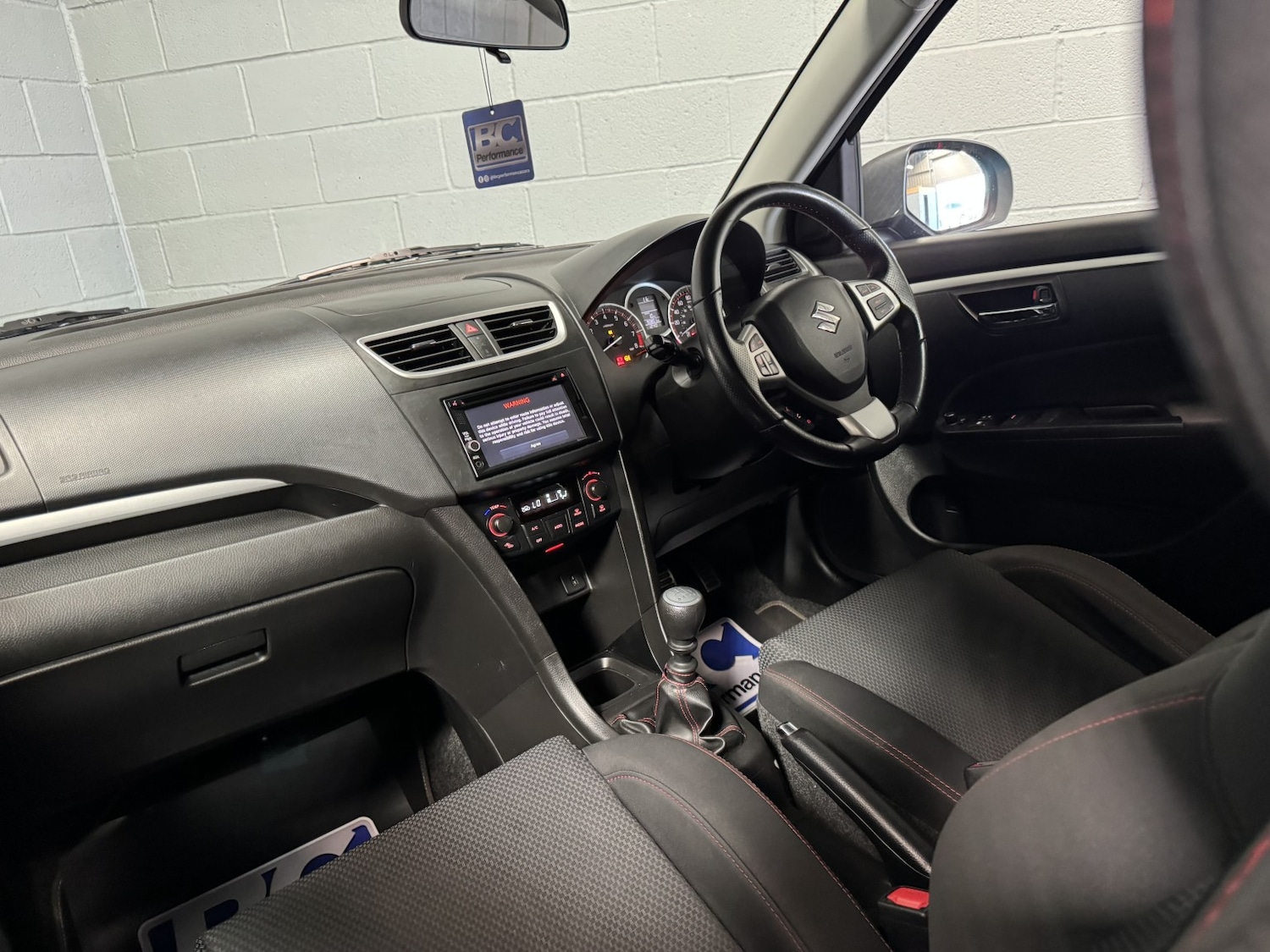 Used Suzuki Swift 2015 for sale - 77953977: Photo 34