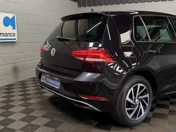 Used Volkswagen Golf 2019 for sale - 79211357: Photo
