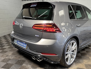 Used Volkswagen Golf 2017 for sale - 78445692: Photo