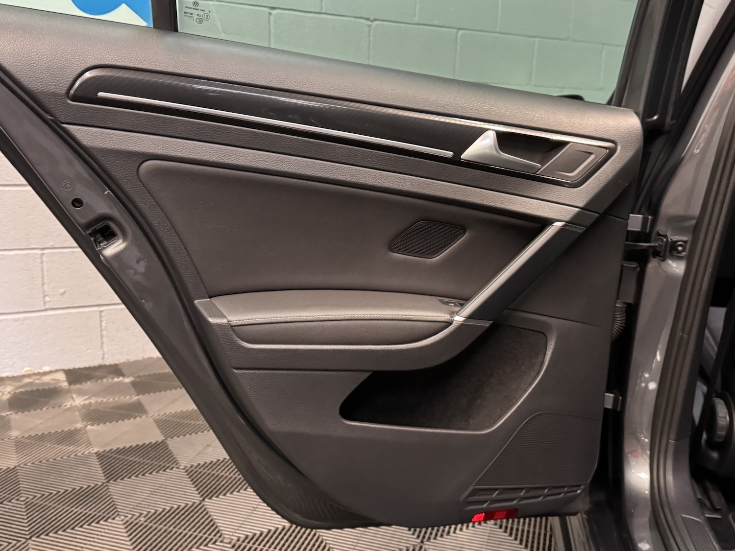 Used Volkswagen Golf 2019 for sale - 77310686: Photo 35