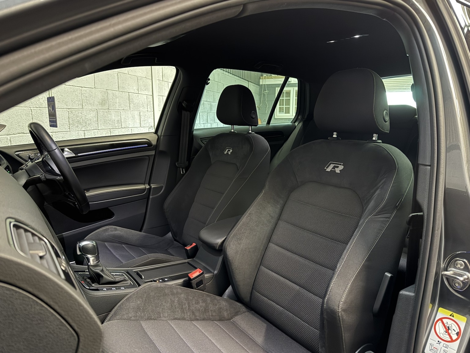 Used Volkswagen Golf 2019 for sale - 77310686: Photo 8