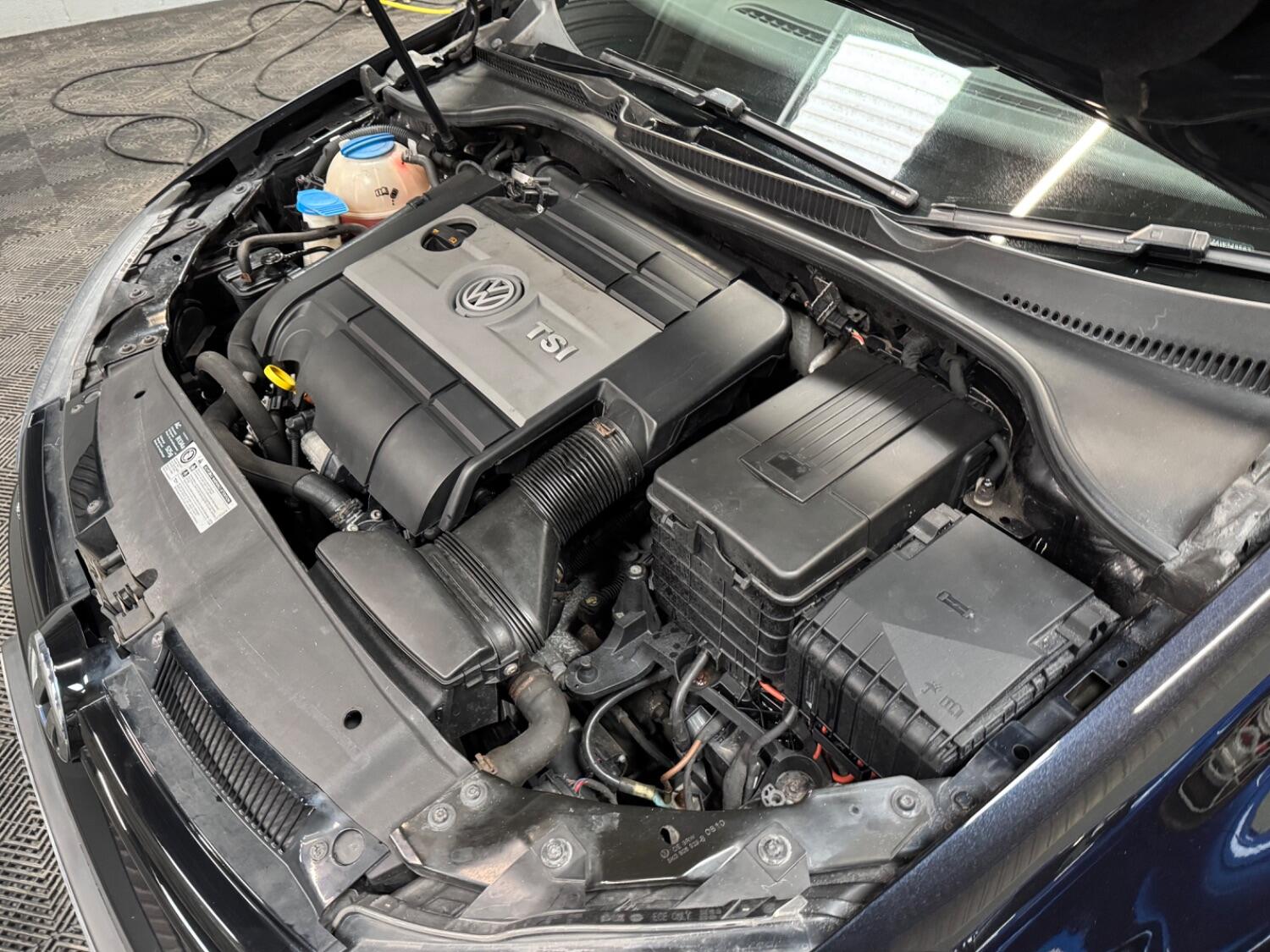 Used Volkswagen Golf 2010 for sale - 77687715: Photo 60