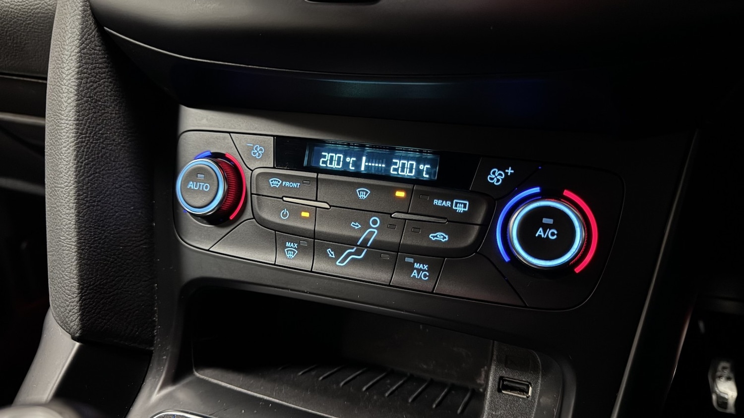 Used Ford Focus 2016 for sale - 77807163: Photo 10