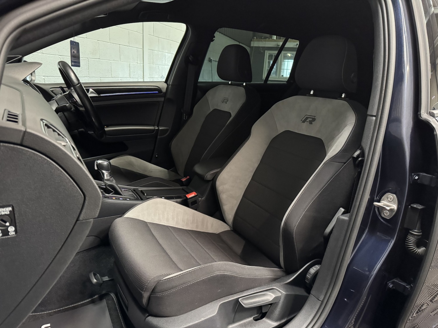 Used Volkswagen Golf 2016 for sale - 77997213: Photo 10