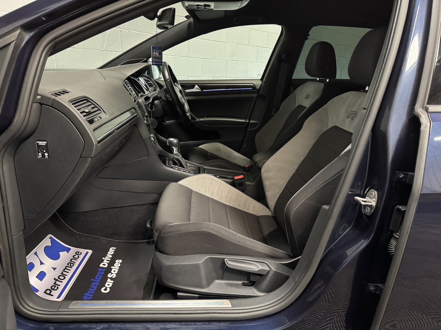 Used Volkswagen Golf 2016 for sale - 77997213: Photo 39