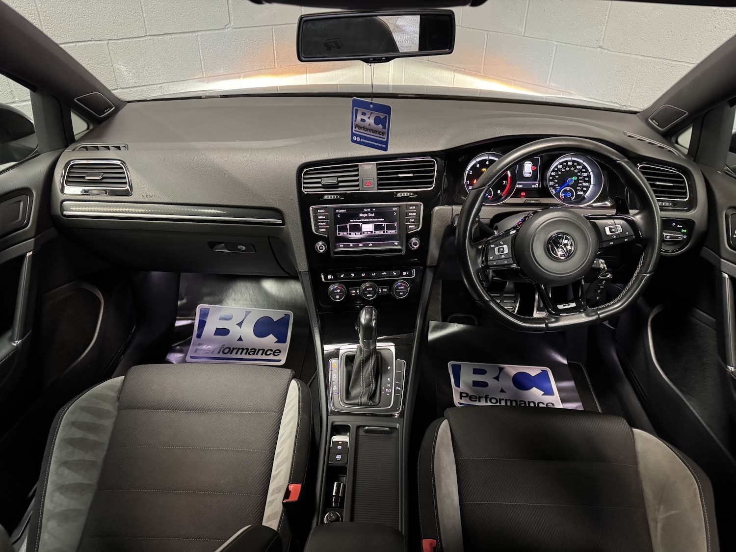 Used Volkswagen Golf 2016 for sale - 77997213: Photo 8