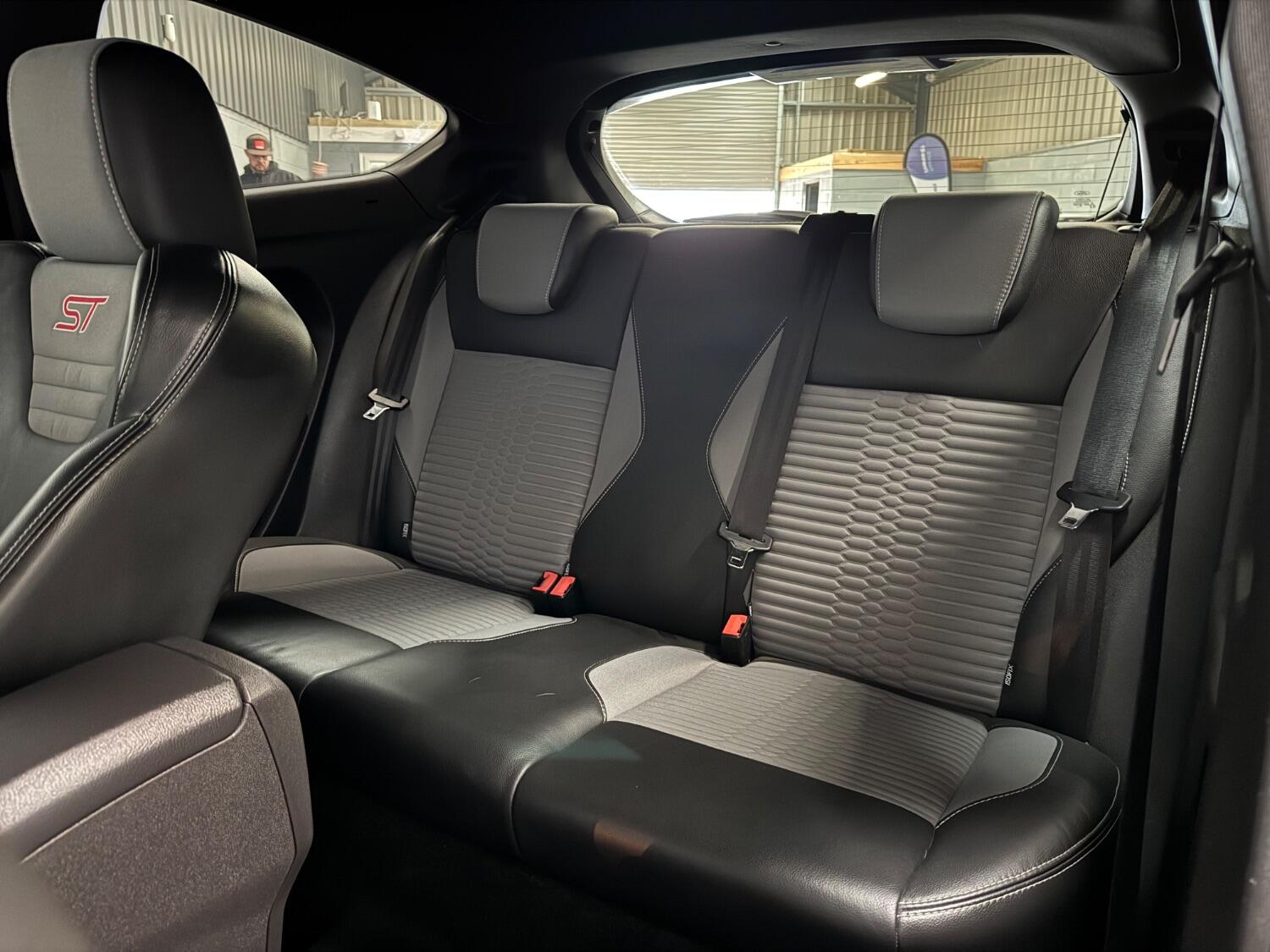 Used Ford Fiesta 2016 for sale - 76149252: Photo 14