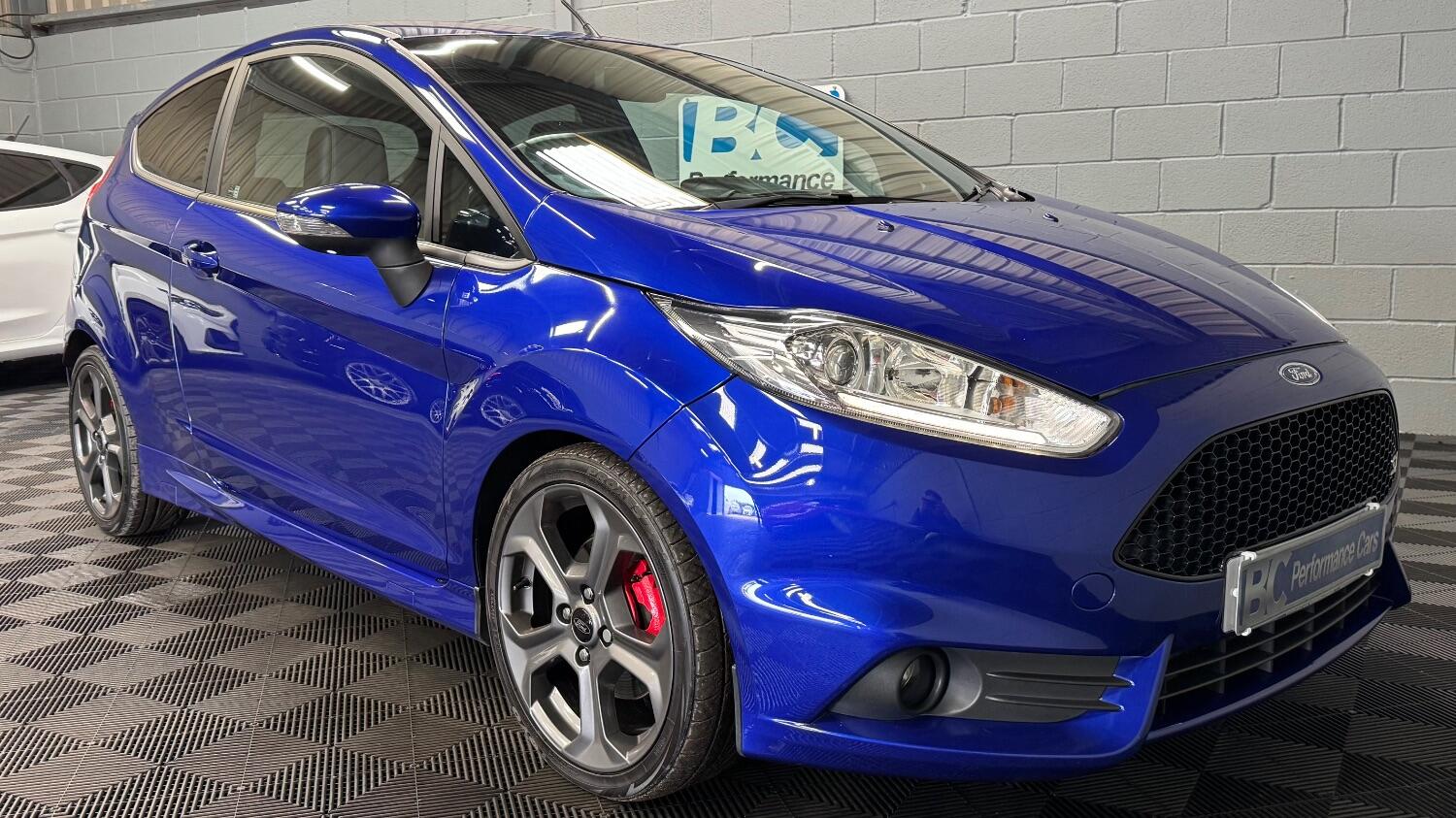 Used Ford Fiesta 2016 for sale - 76149252: Photo 2