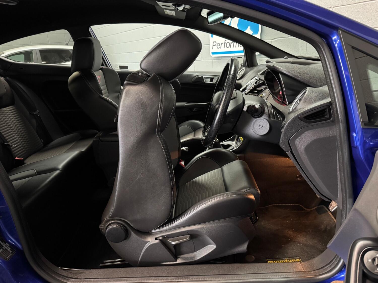 Used Ford Fiesta 2016 for sale - 76149252: Photo 42