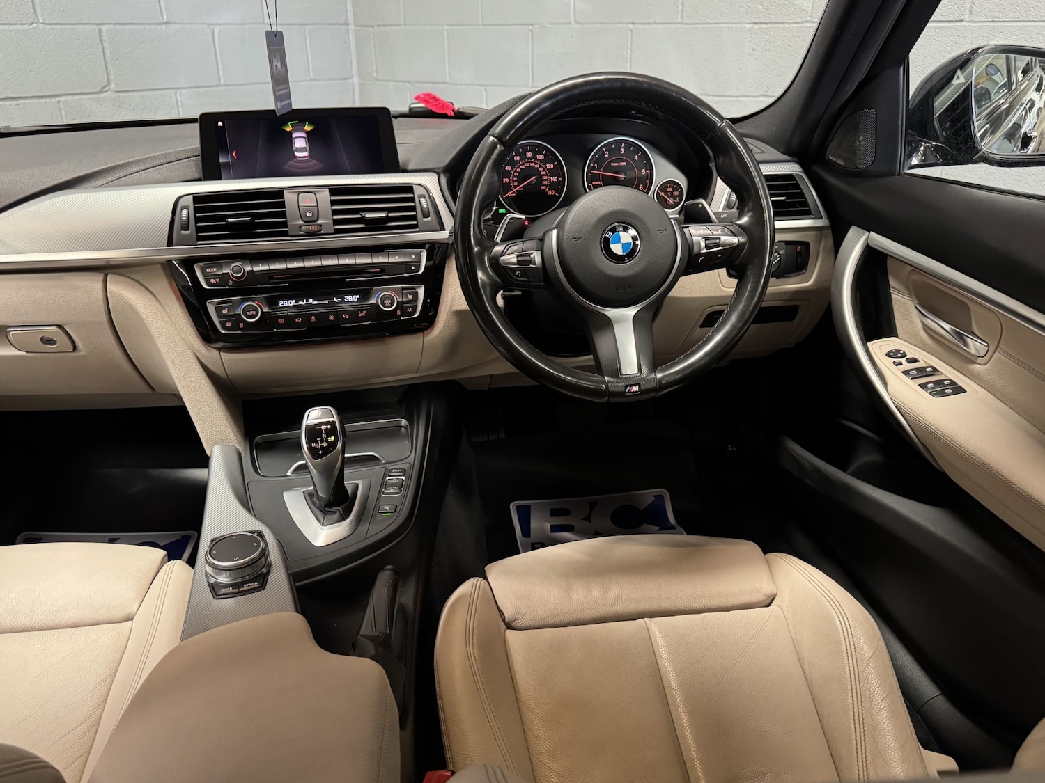 Used BMW 3 Series 2017 for sale - 77997290: Photo 42