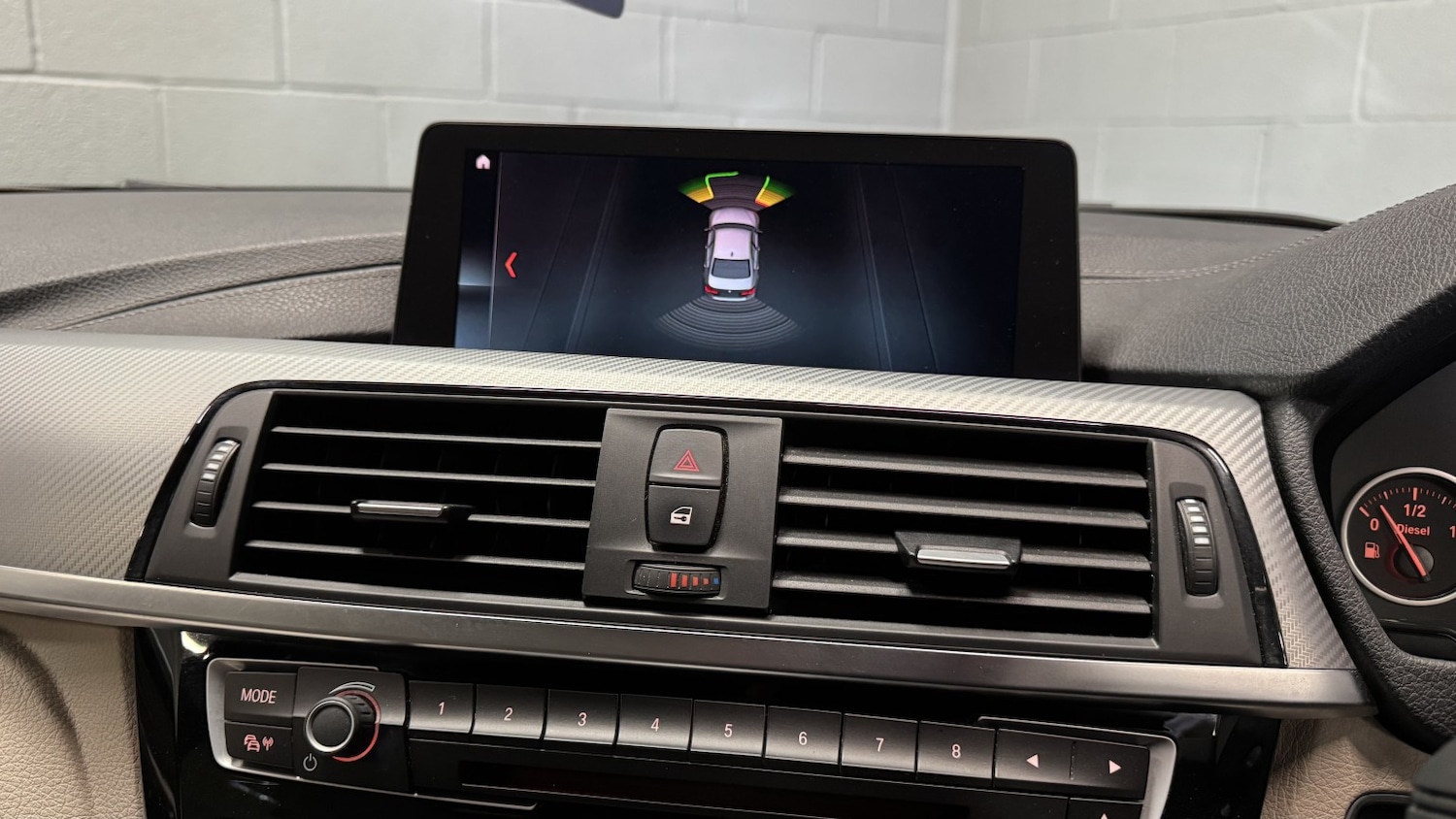 Used BMW 3 Series 2017 for sale - 77997290: Photo 54