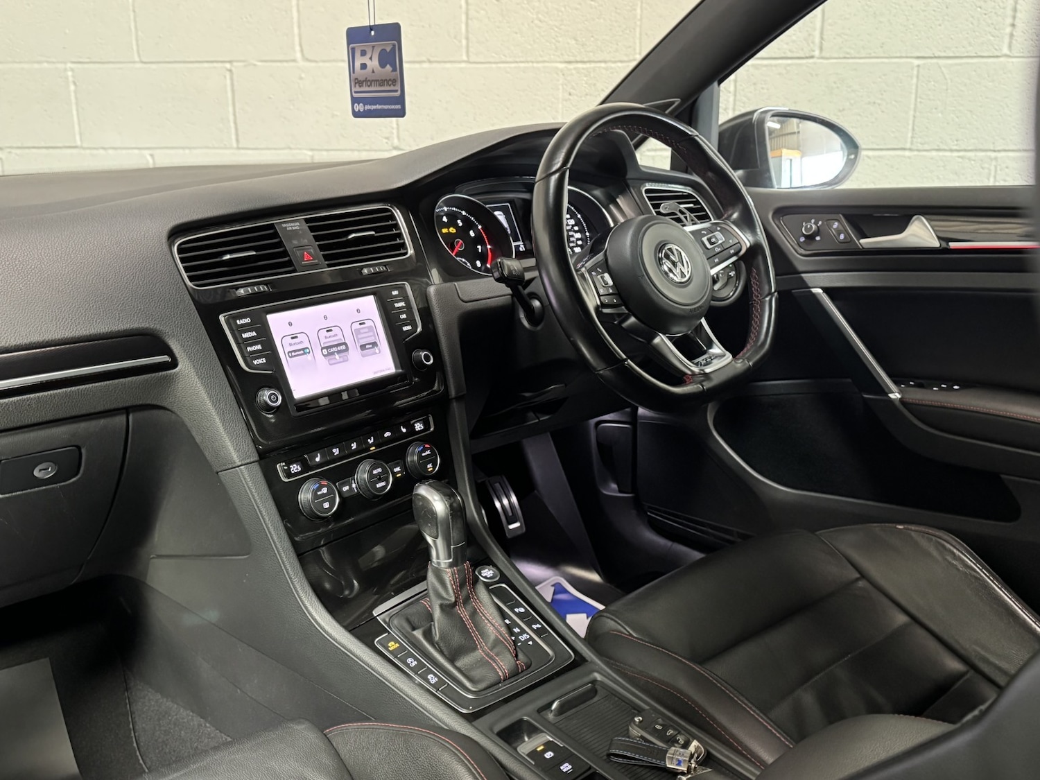 Used Volkswagen Golf 2016 for sale - 77766494: Photo 40