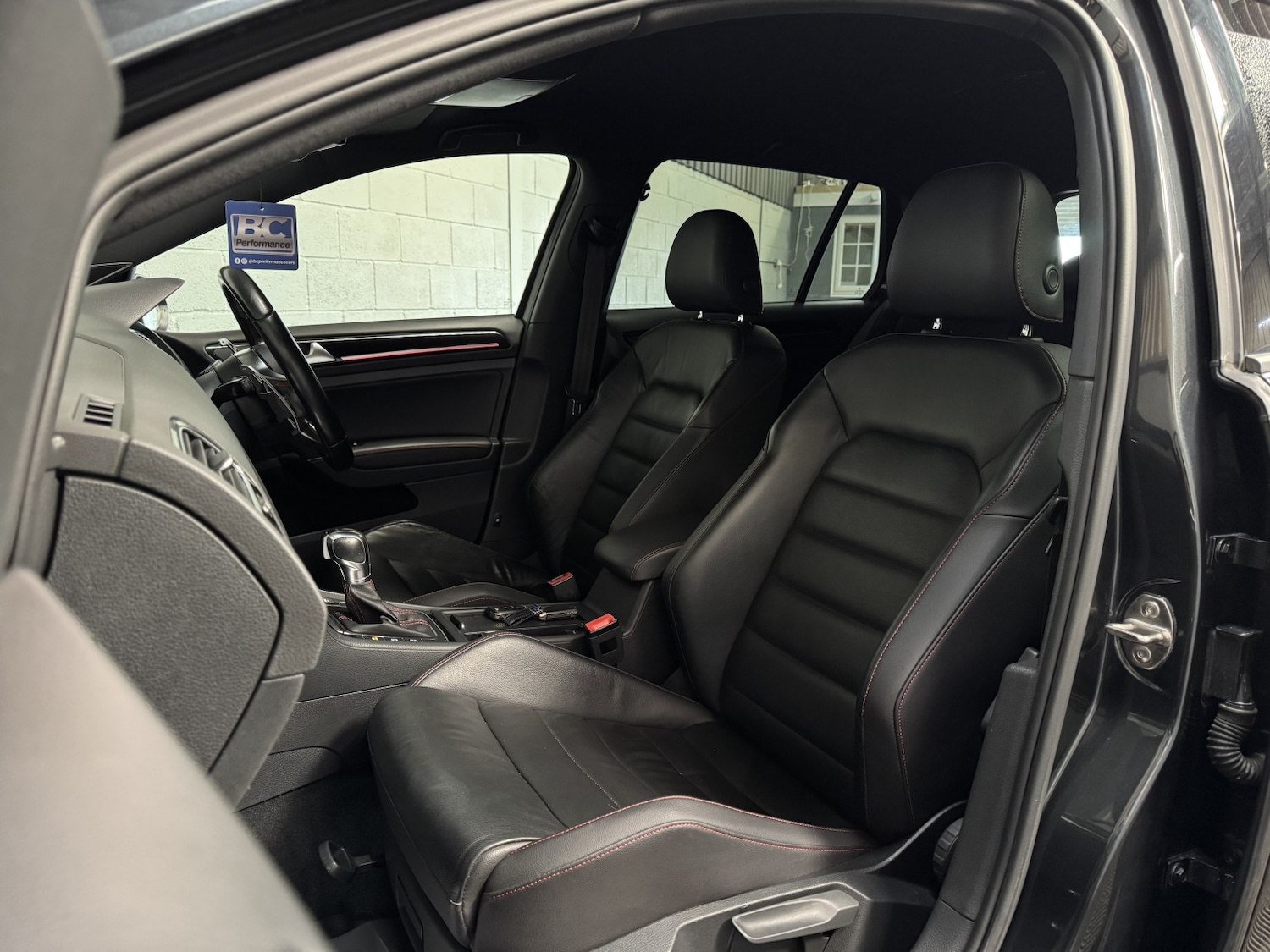 Used Volkswagen Golf 2016 for sale - 77766494: Photo 45