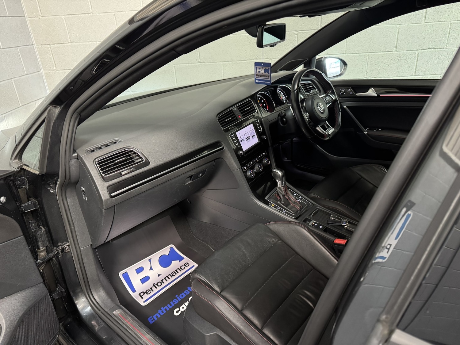 Used Volkswagen Golf 2016 for sale - 77766494: Photo 46