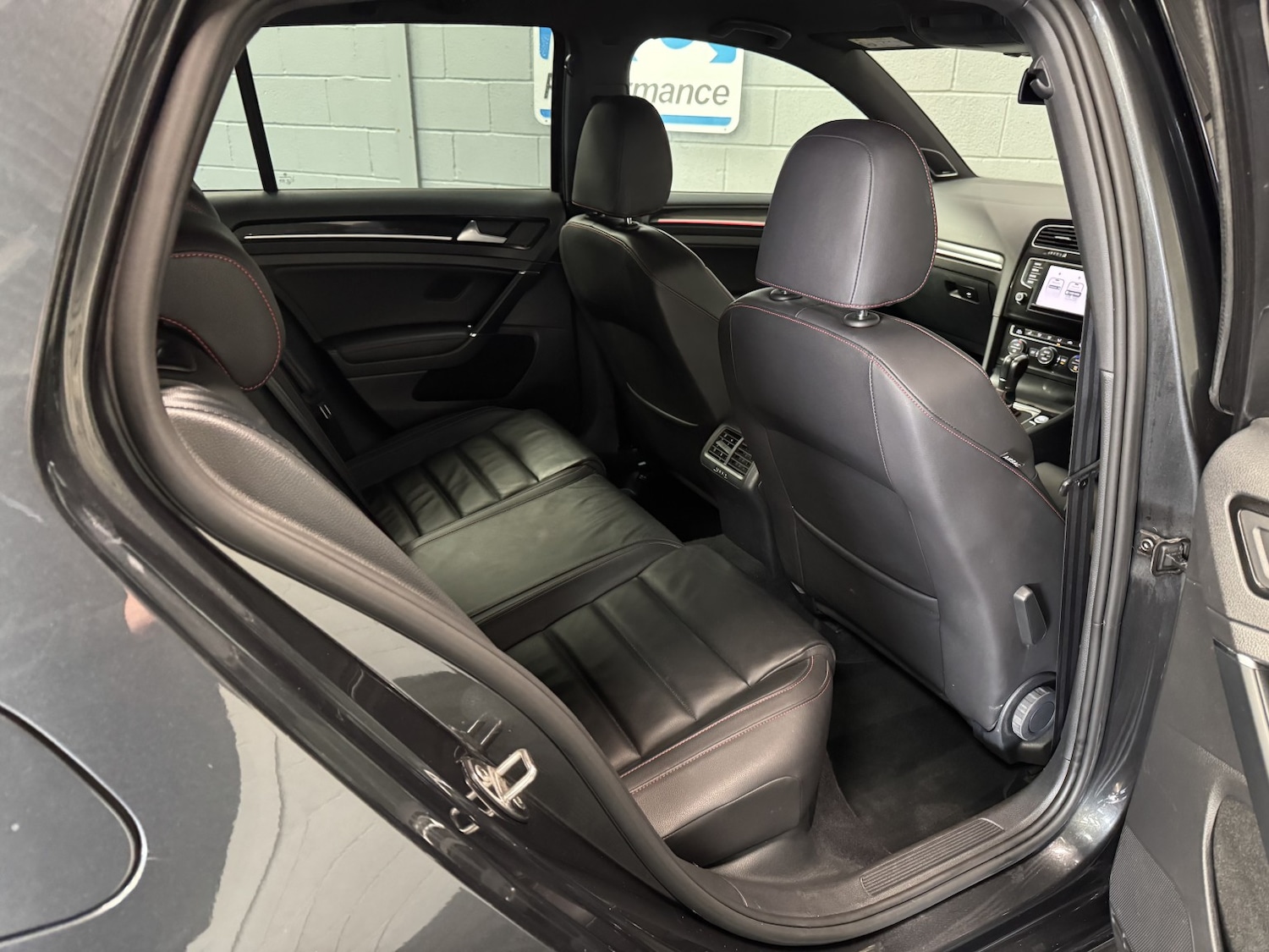 Used Volkswagen Golf 2016 for sale - 77766494: Photo 48